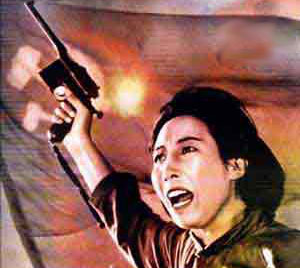 1936年8月2日，敌人将她绑在大车上，在珠河县城“游街示众”。面对敌人的屠刀，她大义凛然，毫无惧色，高呼“打倒日本帝国主义”、“中国共产党万岁”的口号。